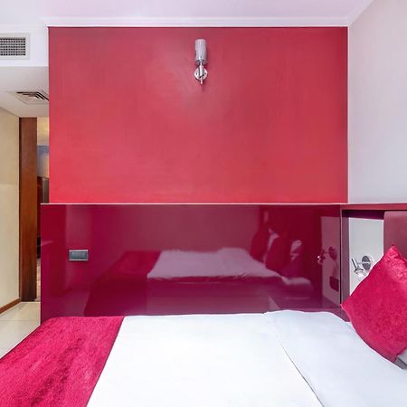 Deluxe Hotel บากู ภายนอก รูปภาพ