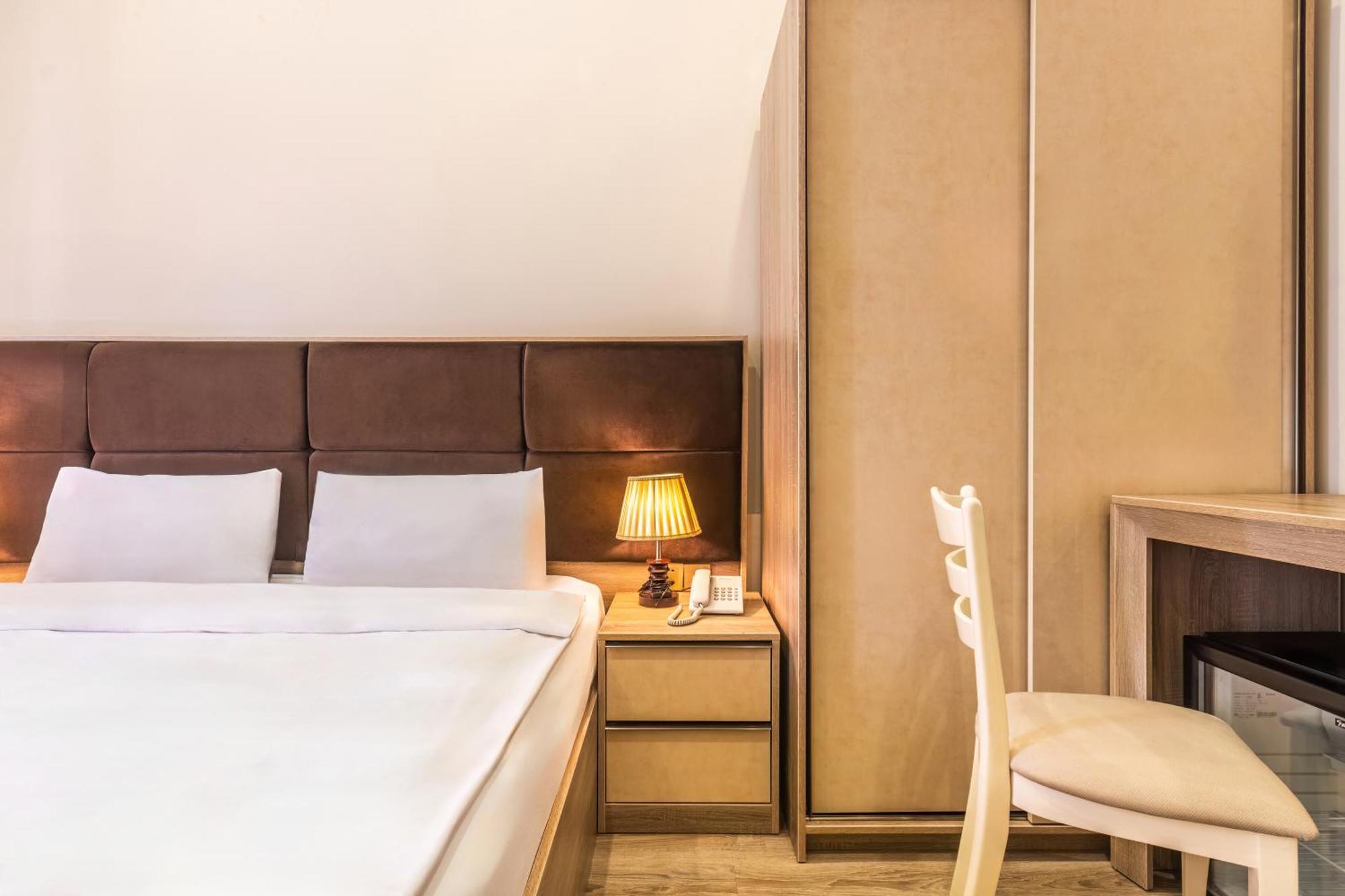 Deluxe Hotel บากู ภายนอก รูปภาพ